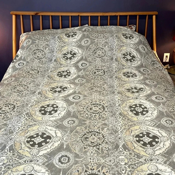 Pottery Barn Jacquelyn medallion organic sateen full queen  duvet cover - Picture 2 of 12